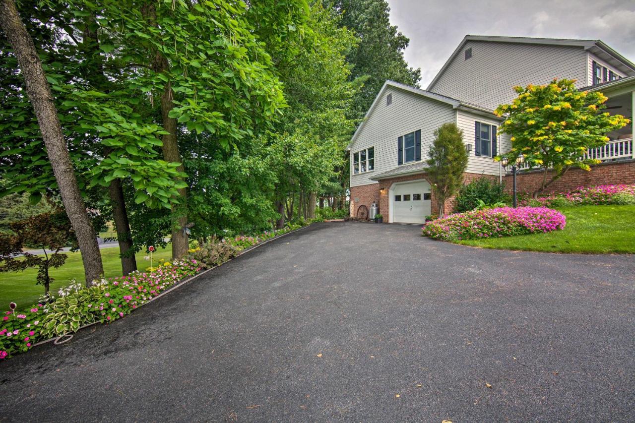 Charming Apartment With Yard And Beautiful Gardens! Manheim Exterior foto